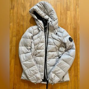 Canada Goose Abbott Hoody Black Label.